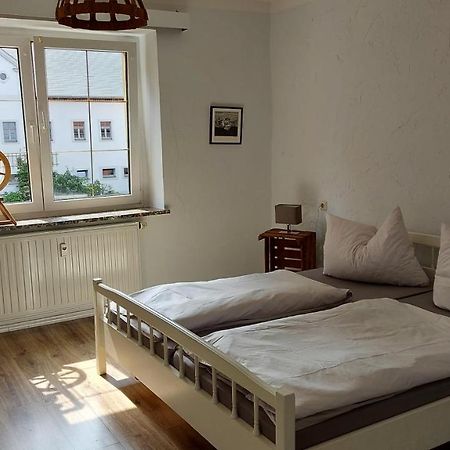 Roter Milan Apartment Kaisitz ภายนอก รูปภาพ