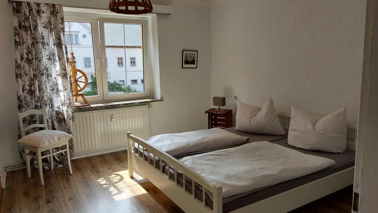 Roter Milan Apartment Kaisitz ภายนอก รูปภาพ