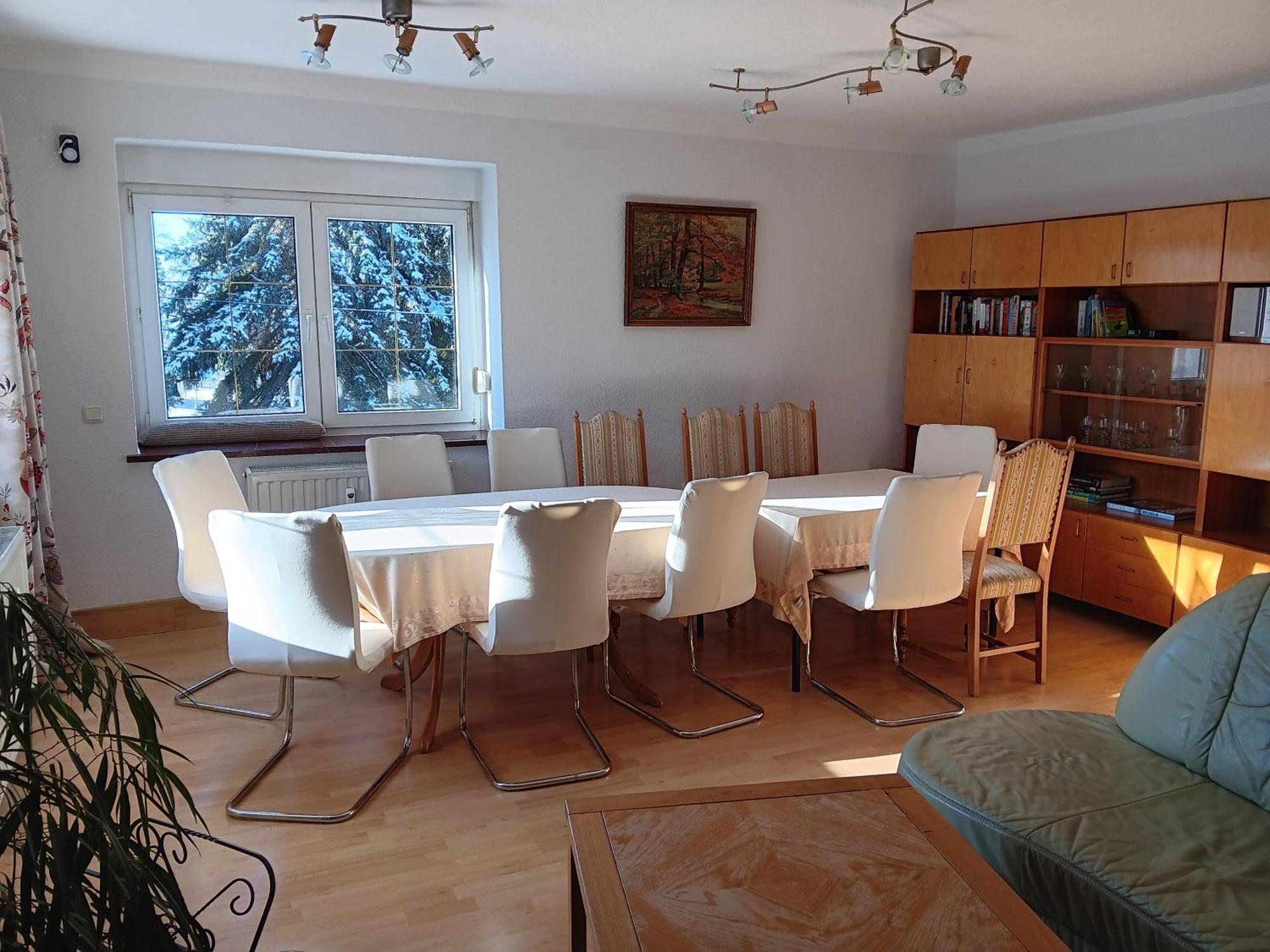 Roter Milan Apartment Kaisitz ภายนอก รูปภาพ