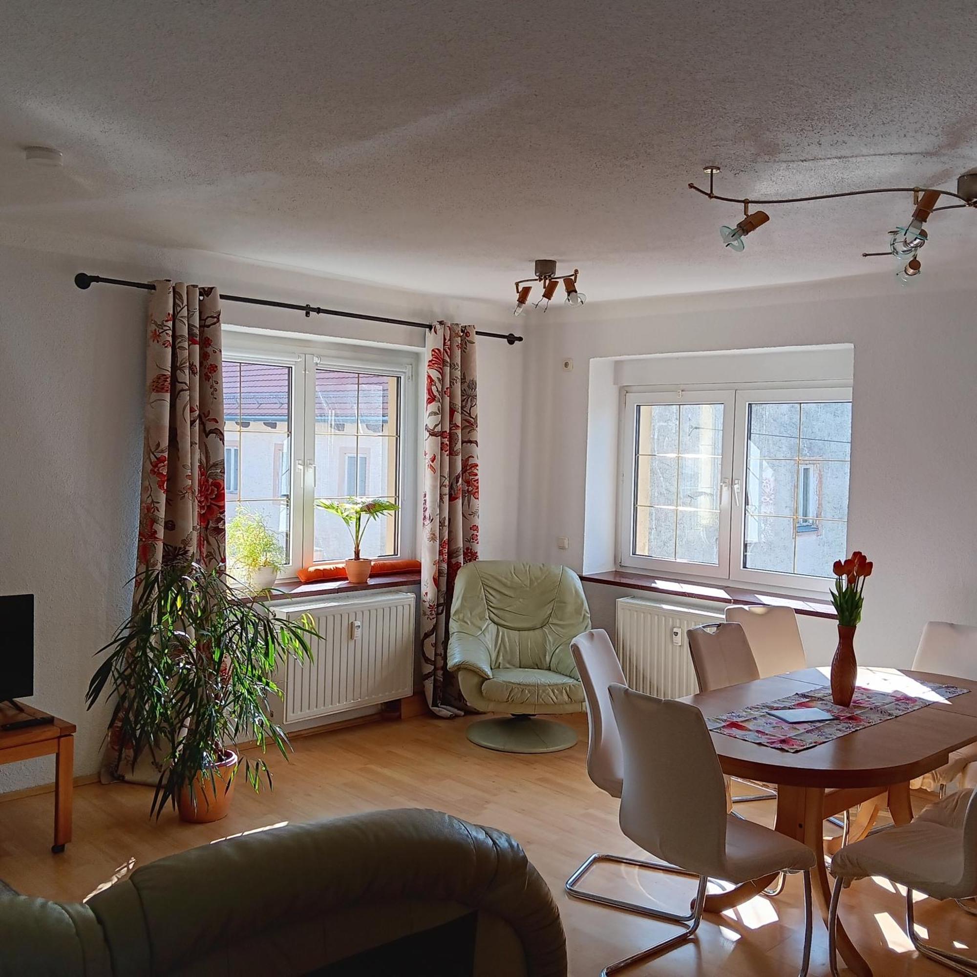 Roter Milan Apartment Kaisitz ภายนอก รูปภาพ