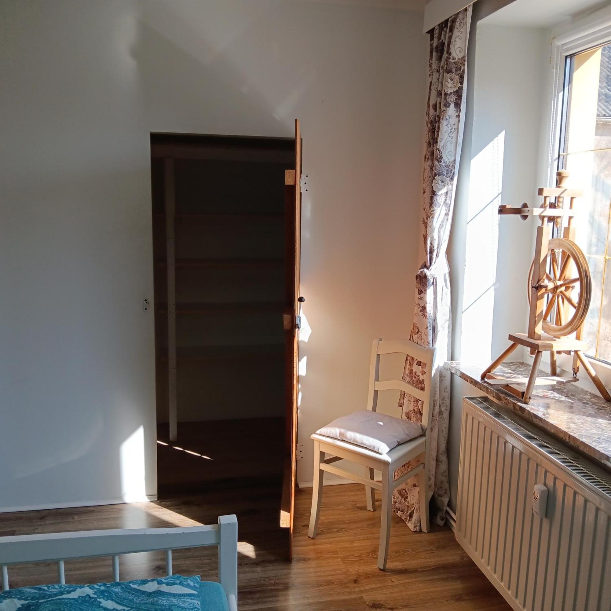 Roter Milan Apartment Kaisitz ภายนอก รูปภาพ